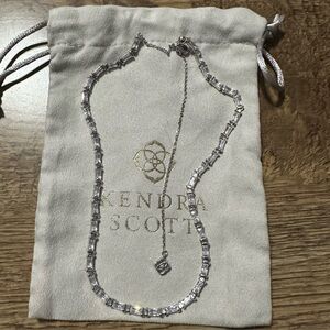 Gorgeous Kendra Scott silver necklace